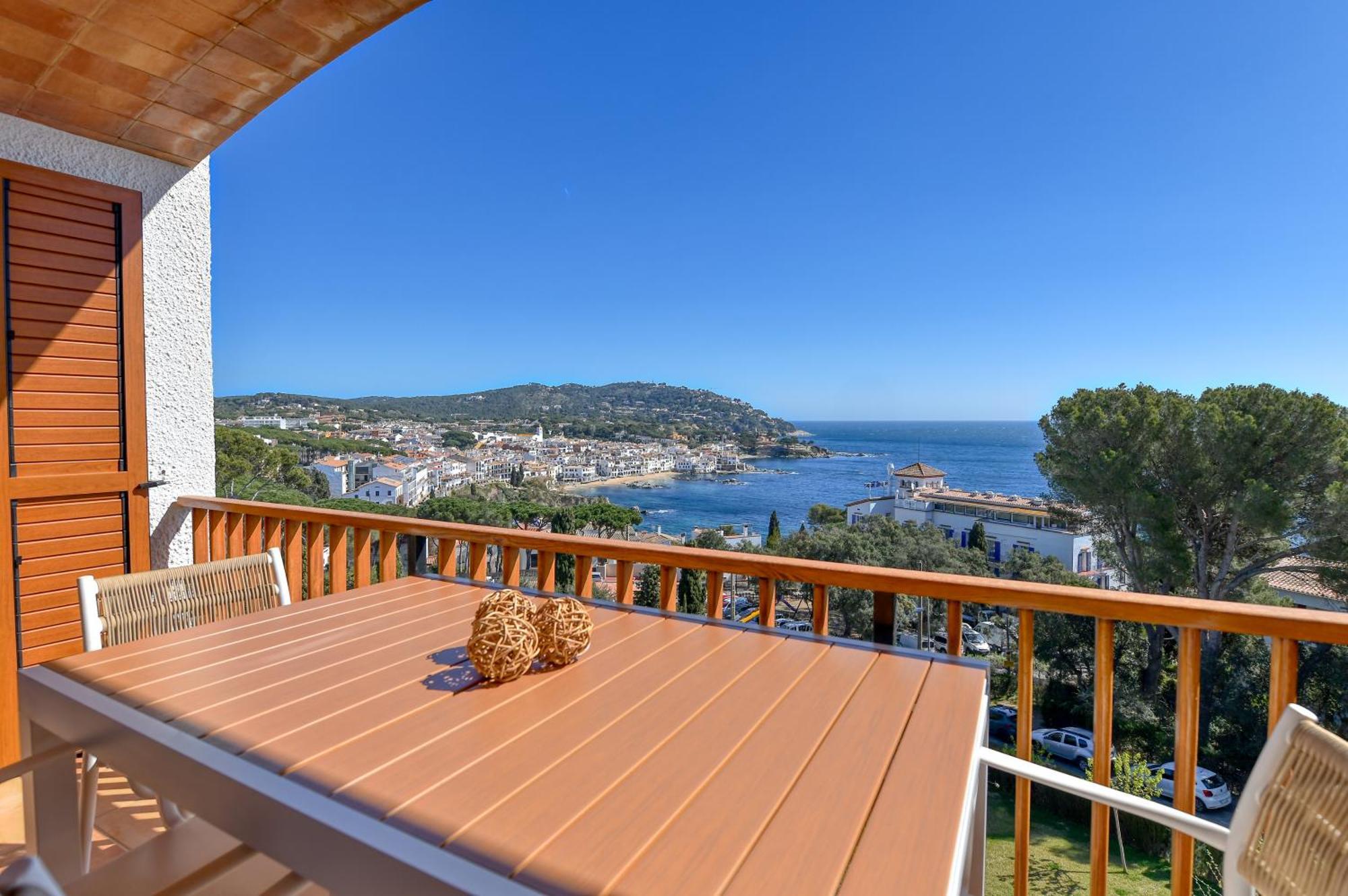 Panoramic Sea Views Apartment Calella De Palafrugell Ngoại thất bức ảnh